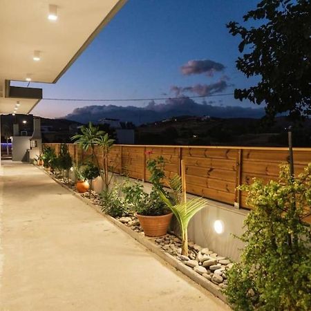Villa Balux Kalamaki  Exteriér fotografie