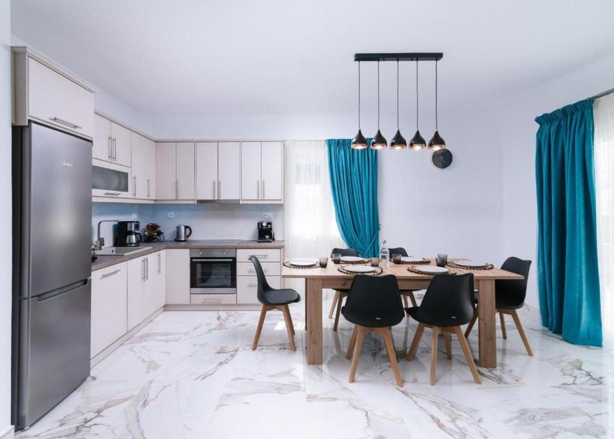 Villa Balux Kalamaki  Exteriér fotografie