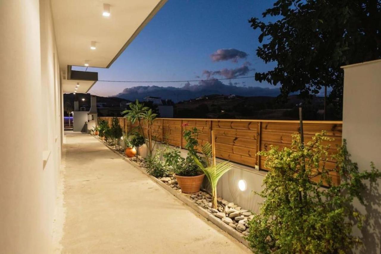 Villa Balux Kalamaki  Exteriér fotografie